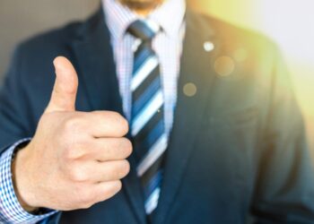 5 Inspiring Quotes to Stay Focused Throughout Your Workday