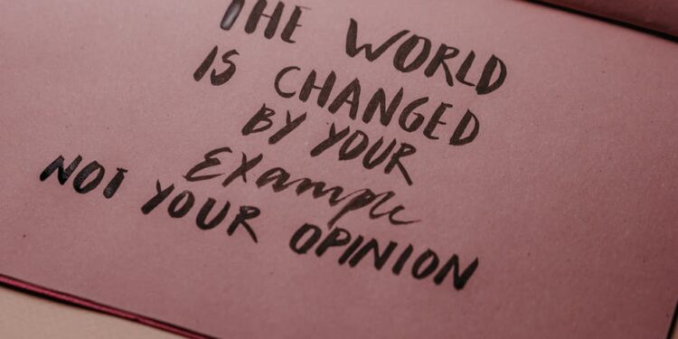 5 Inspiring Quotes to Stay Focused Throughout Your Workday