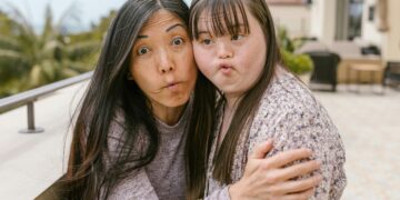 20 Humorous Quotes and Sayings to Brighten Your Day